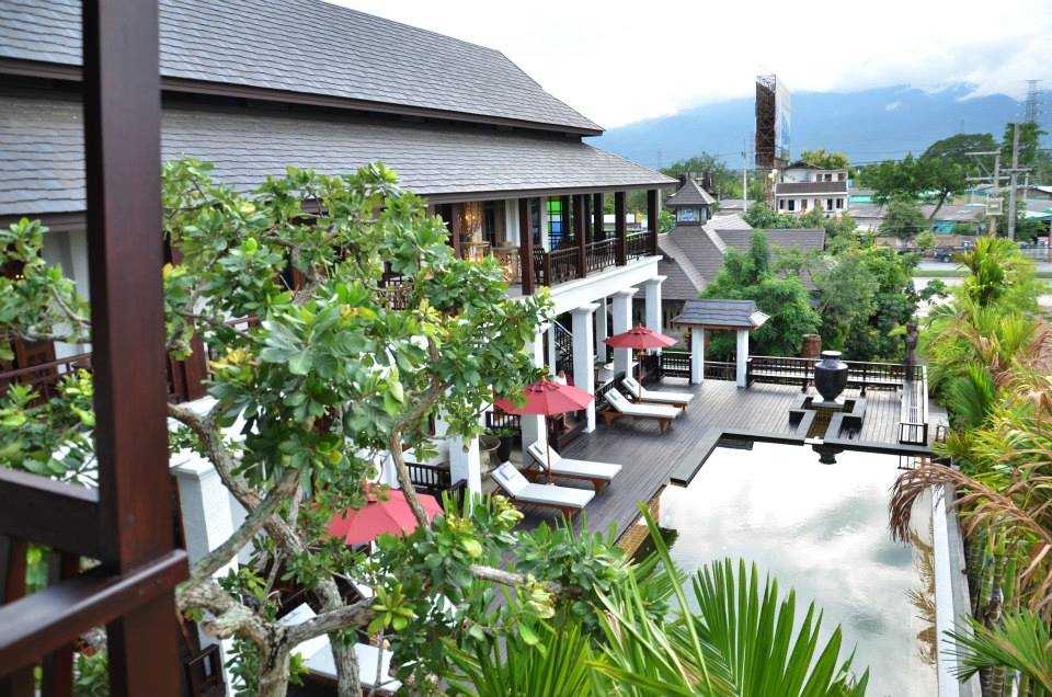 โรงแรม เดอะ บาลโคนี่ เชียงใหม่ วิลเลจ (The Balcony Chiang Mai Village)  เป็น ที่พักเชียงใหม่ ใจกลางเมือง